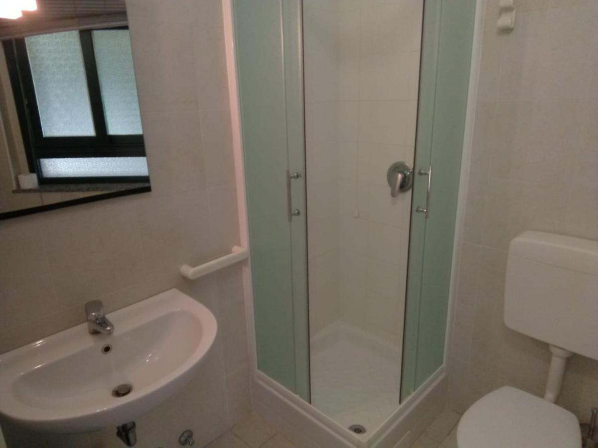 La Cordata Accommodation - Brodolini 24 Cinisello Balsamo Exteriör bild