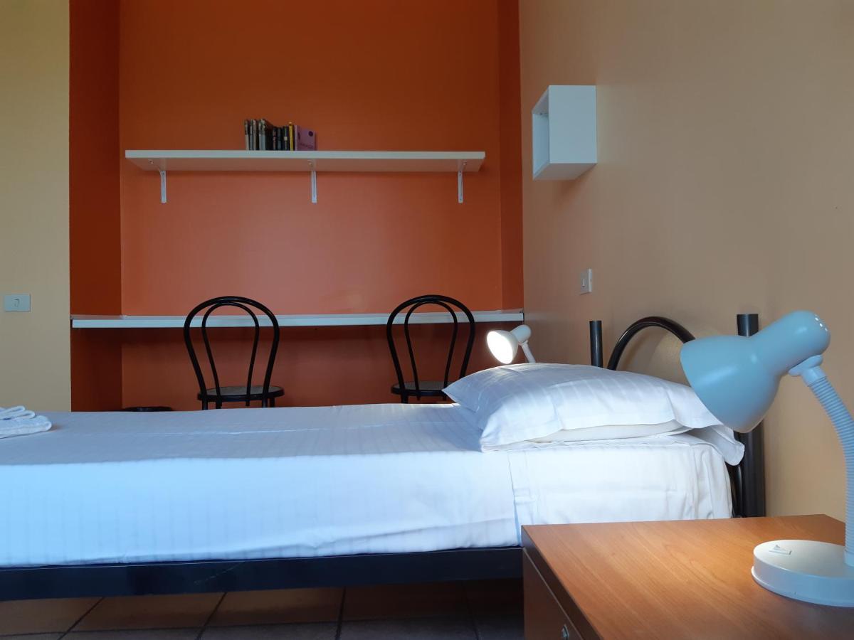 La Cordata Accommodation - Brodolini 24 Cinisello Balsamo Exteriör bild