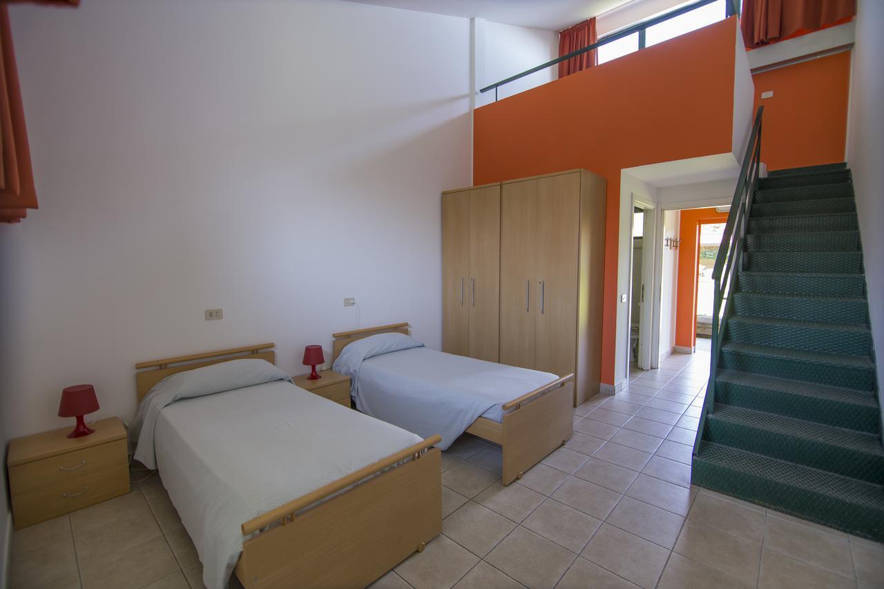 La Cordata Accommodation - Brodolini 24 Cinisello Balsamo Exteriör bild